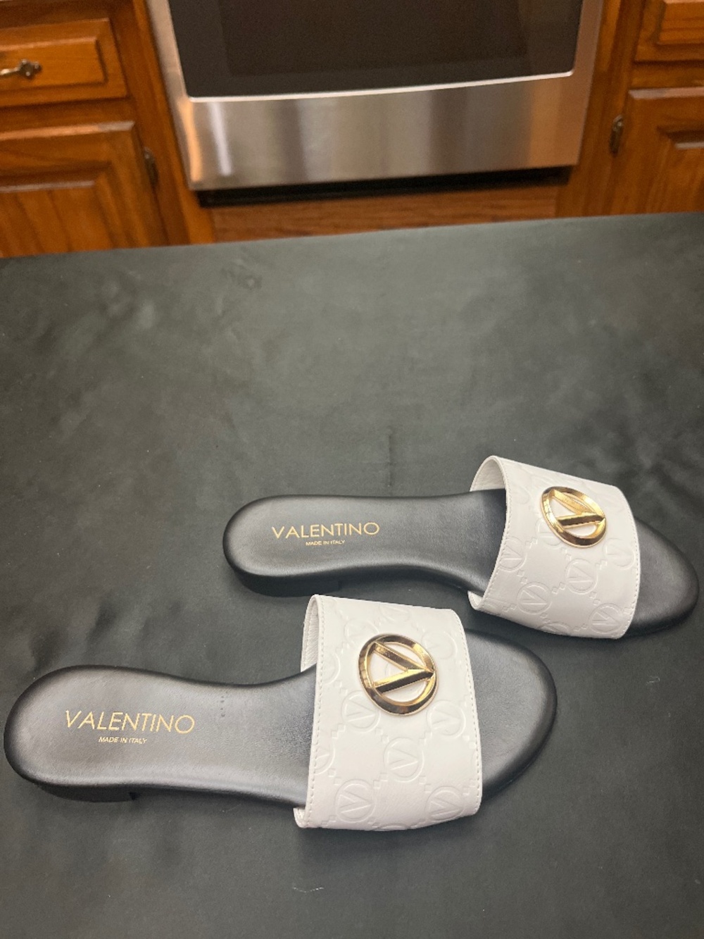 New, Without Tag, Mario Valentino Carrie White Slides.